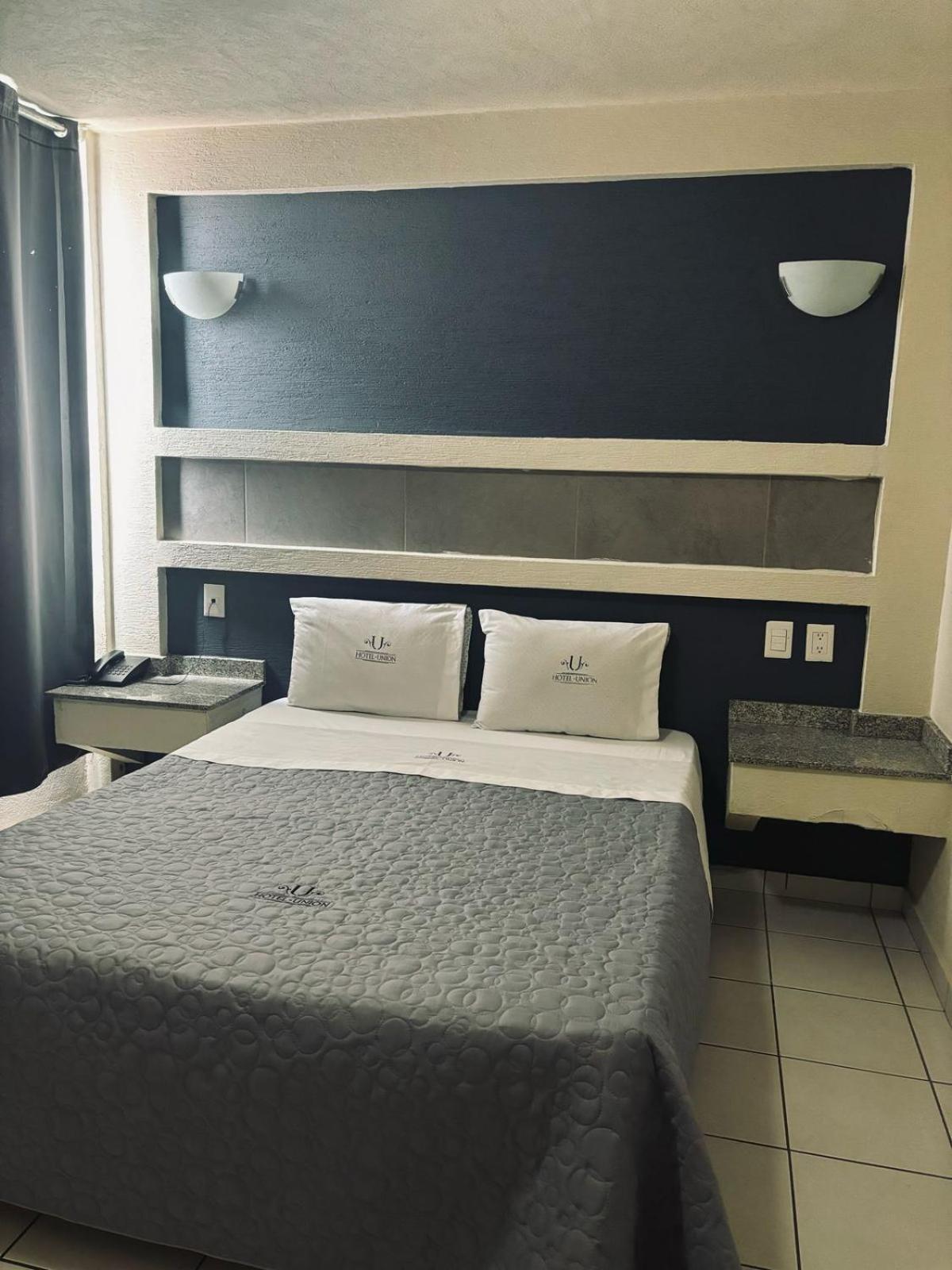 Hotel Union Гуадалахара Екстериор снимка